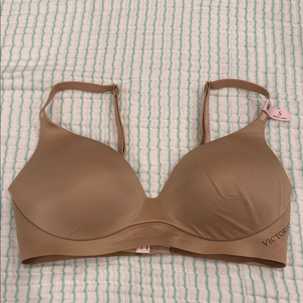 Victorias Secret Body By Victoria No-Wire Plunge